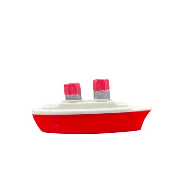 Vintage Ship Salt & Pepper Shaker Set Red/White Plastic Smokestacks - Picture 1 of 5